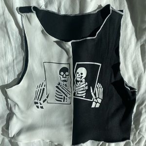 SHEIN Halloween Crop Top (M)